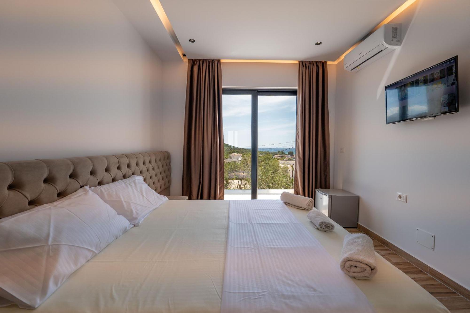 Rest Hour Hotel Ksamil Exterior foto